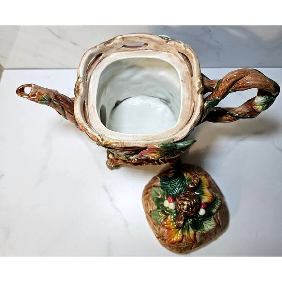 Fitz and Floyd Trio Christmas Lodge Fall Pinecone Leaf Tea Pot Plate and Bowl - Picture 6 of 10